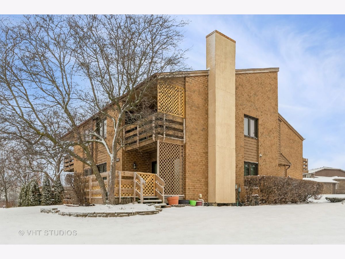 Condos & Townhomes Sold Woodland Oaks Orland Park Illinois, 14505 Ravinia