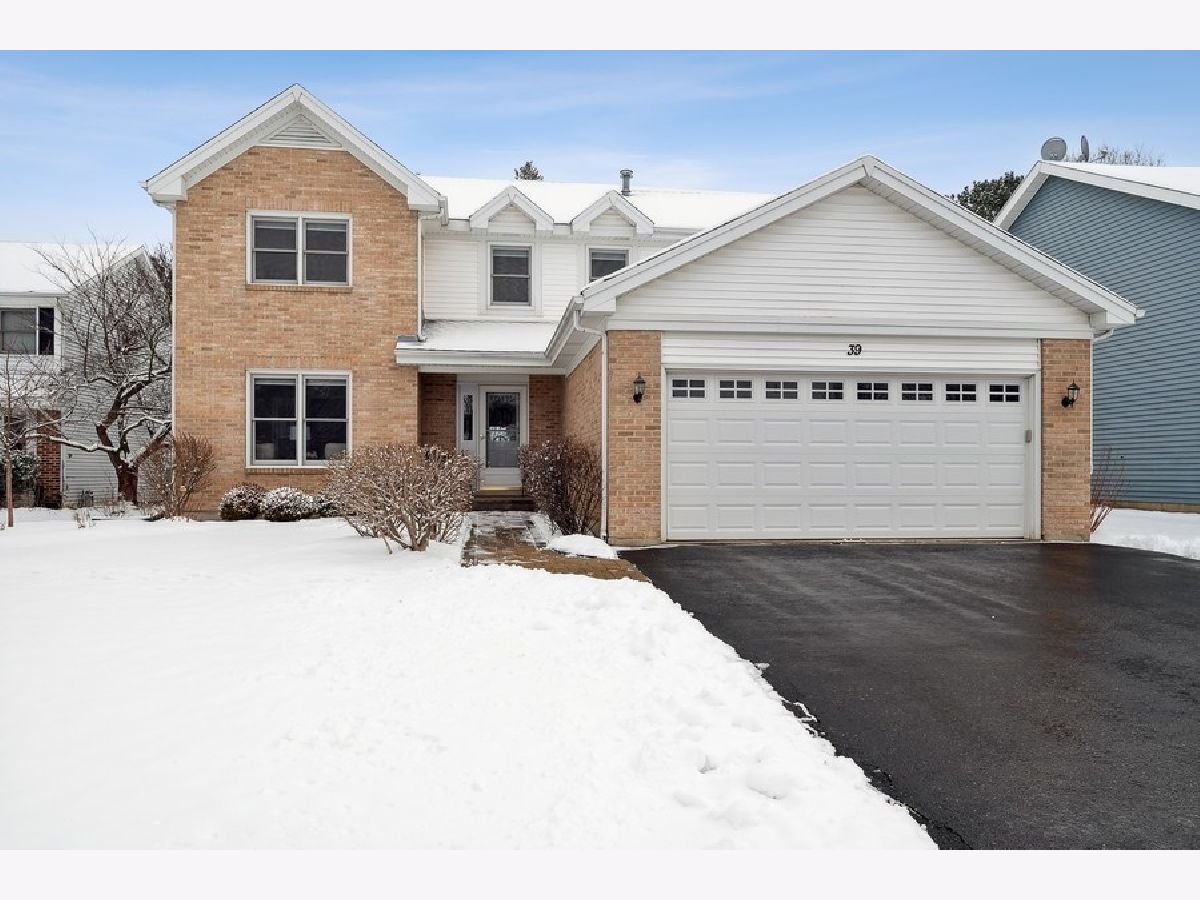 Homes Sold Country Brook Estates Mundelein Illinois, 39 Emerald