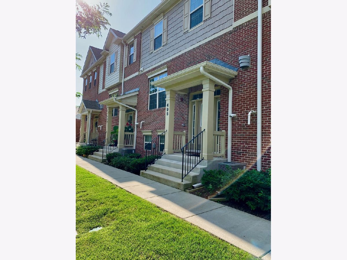 Townhomes Rented Courtyards Of Glen Ellyn Glen Ellyn Illinois, 495 Kenilworth