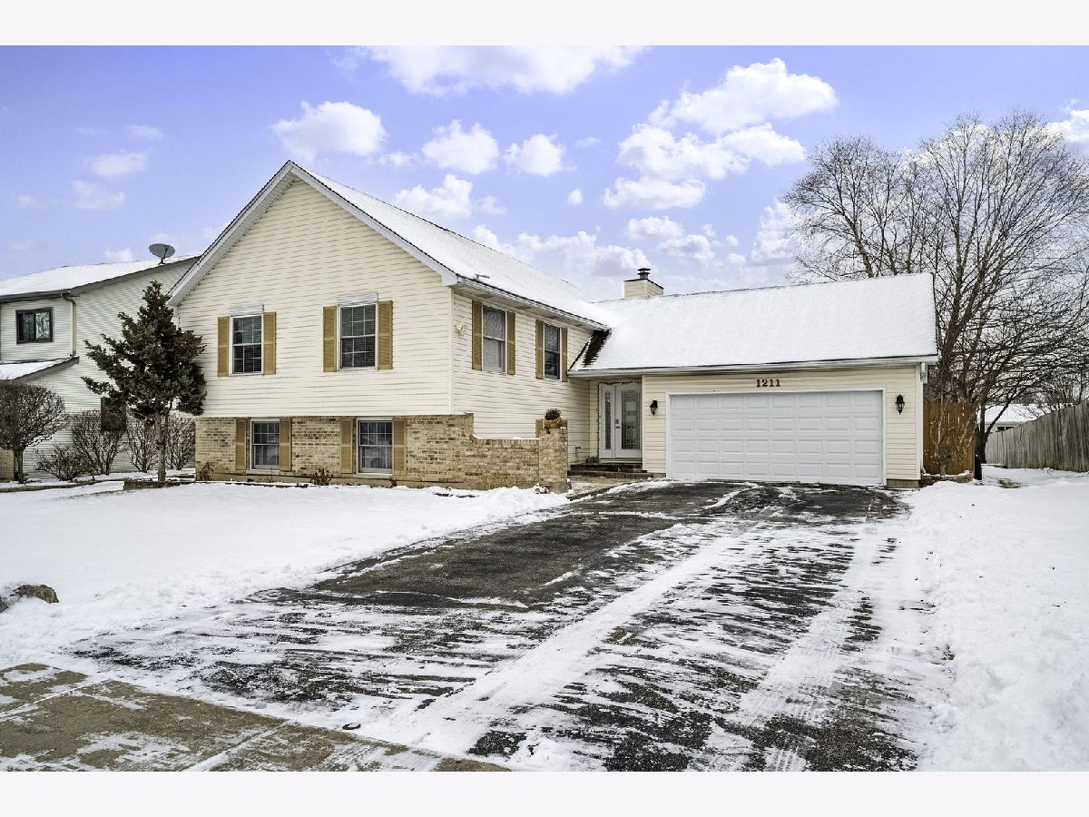 Condos & Townhomes & Homes Sold Old Plank Road Estates Joliet Illinois, 1211 Norley