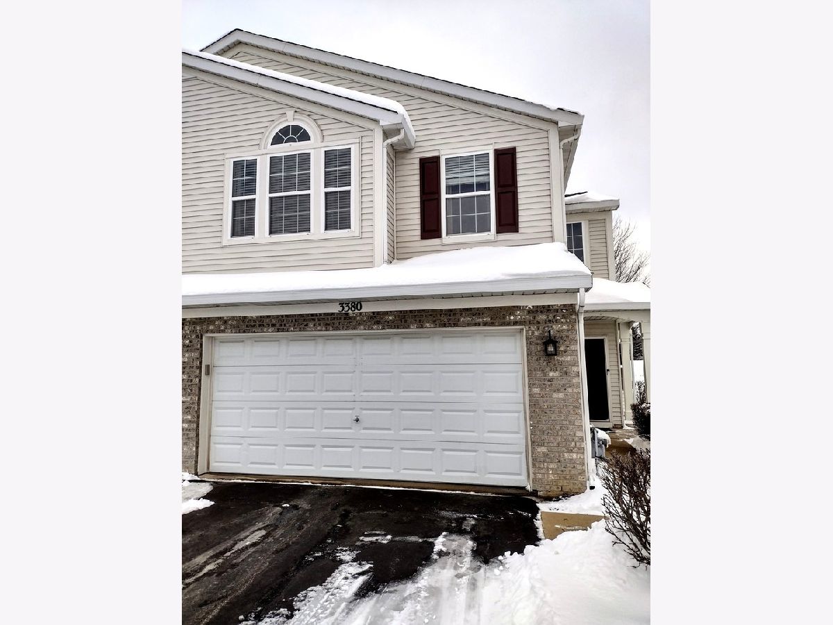 Townhomes & Condos Sold Princeton Crossing Lake In The Hills Illinois, 3380 Ronan