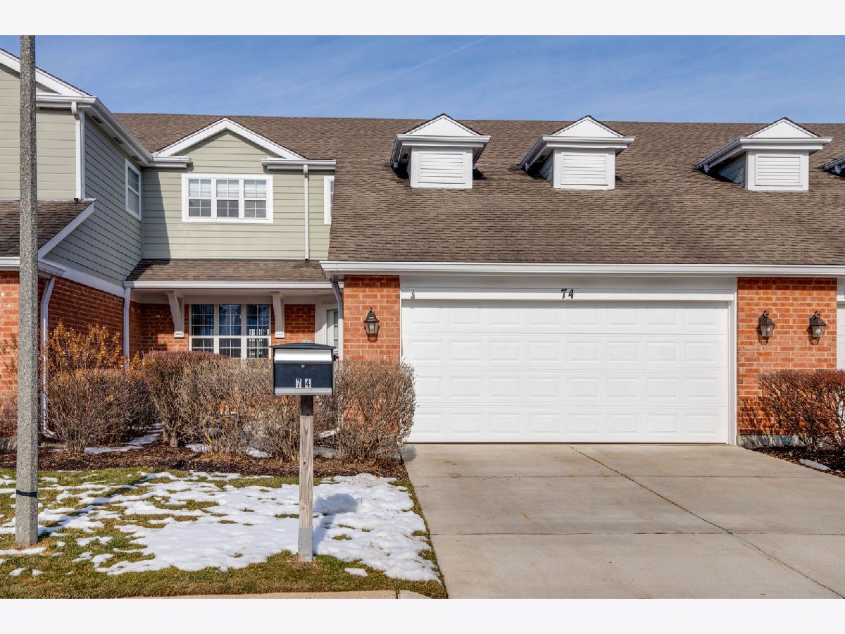 Townhomes Sold Winchester North Northbrook Illinois, 74 Caribou
