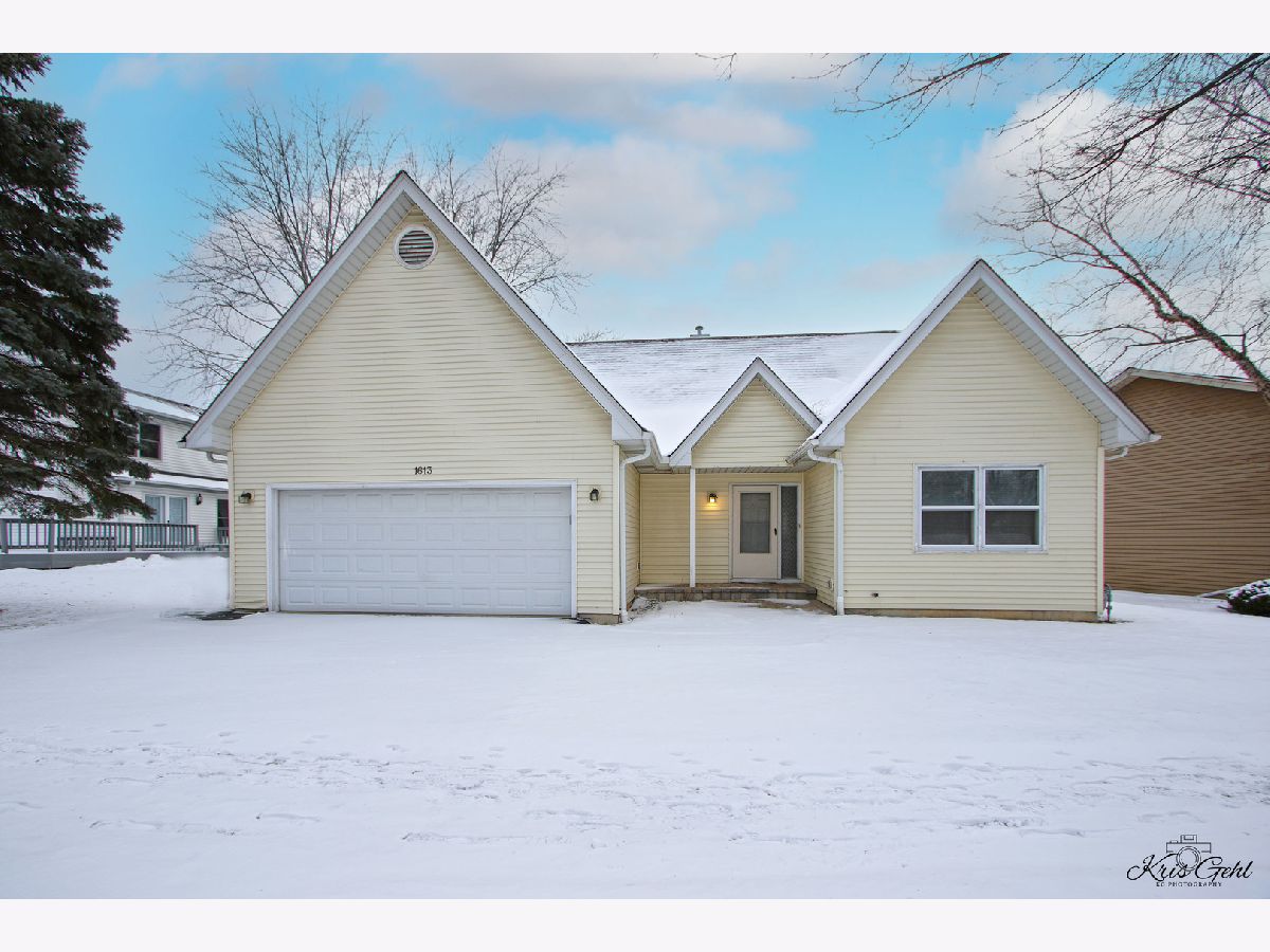 Homes & Townhomes Rented The Pines Gurnee Illinois, 1613 Pinetree