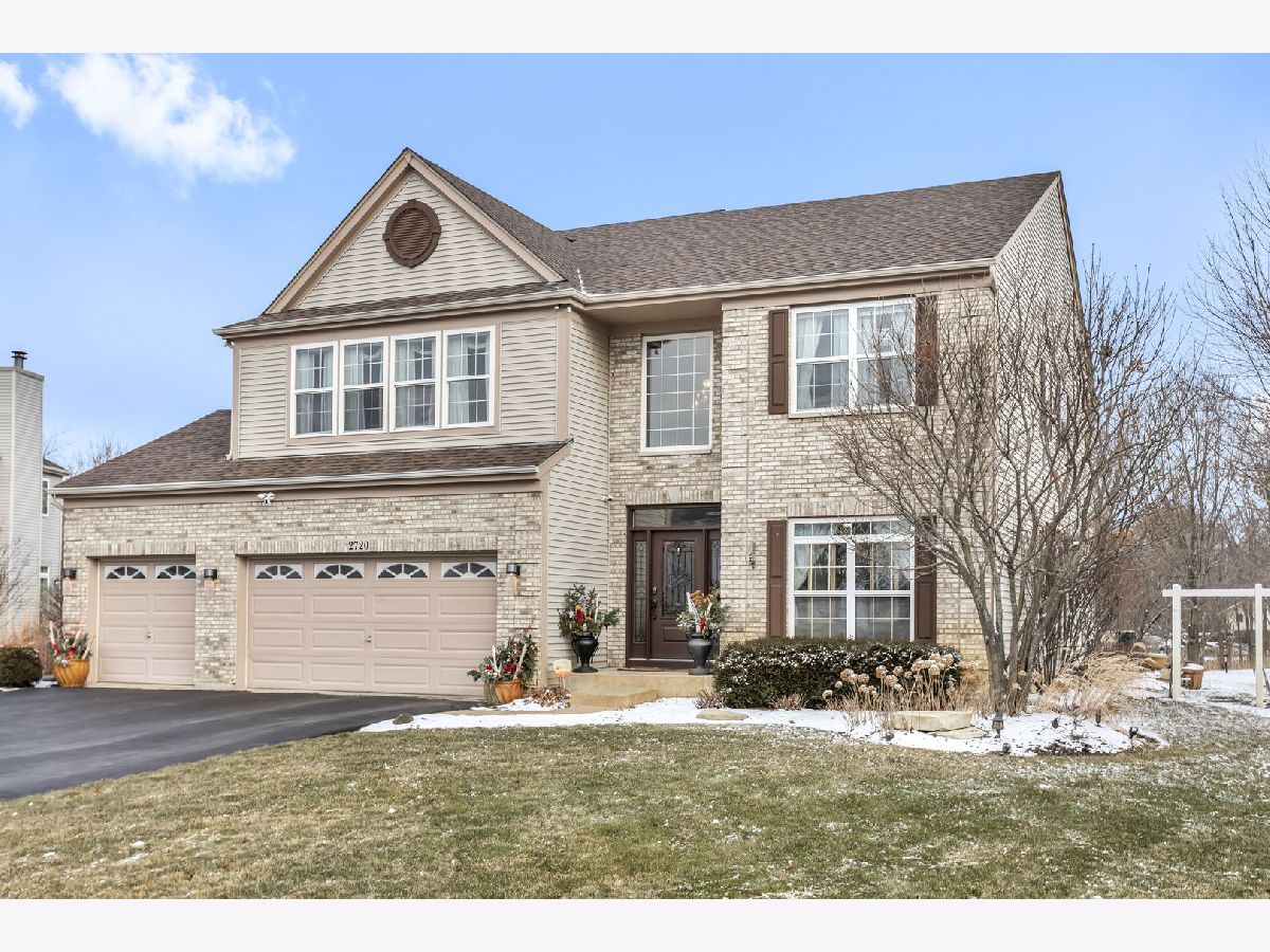 Homes Sold Deer Grove North Port Barrington Illinois, 2720 Wisteria
