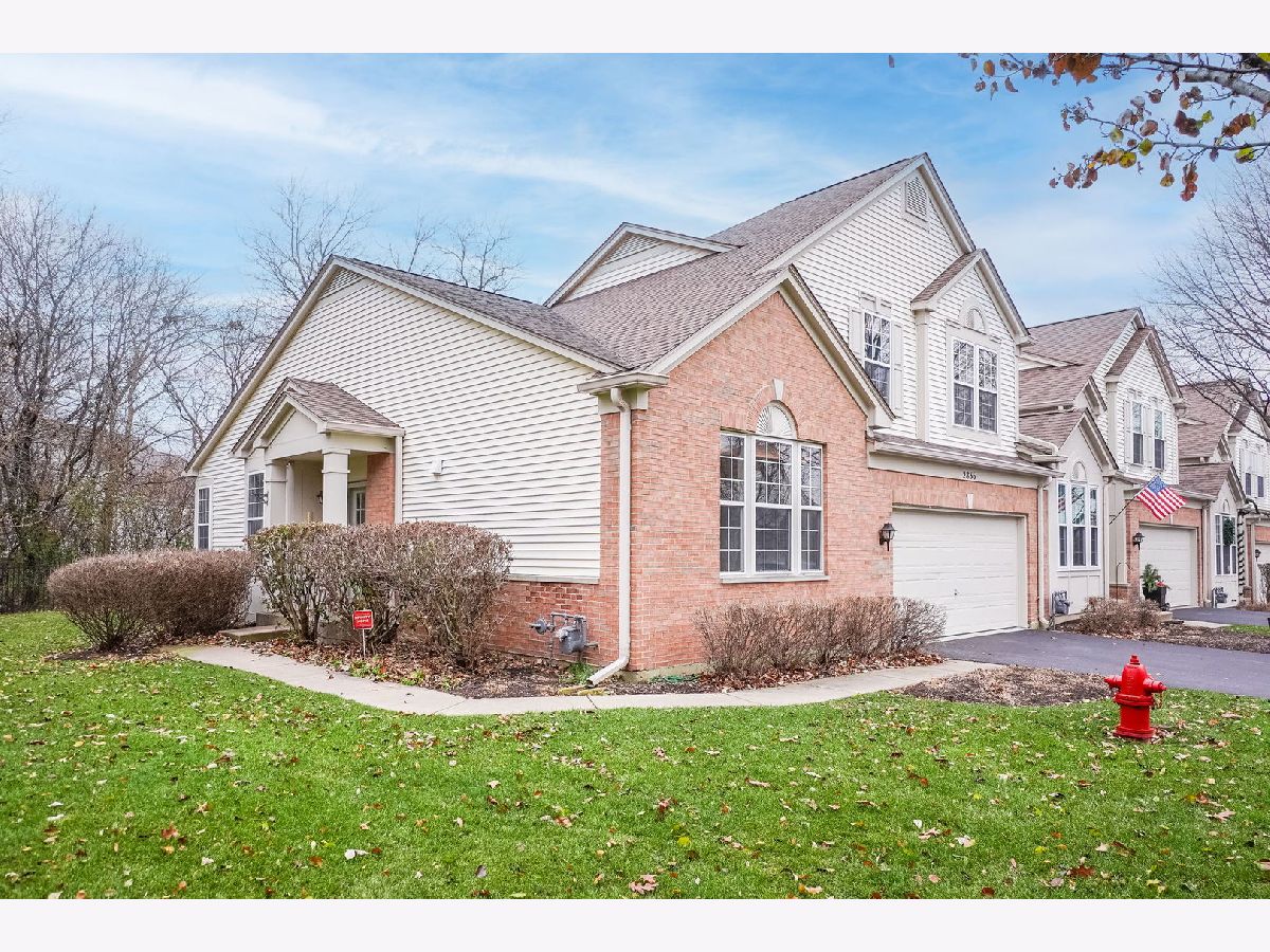 Townhomes Sold Creekside Villas Algonquin Illinois, 2836 Waterfront