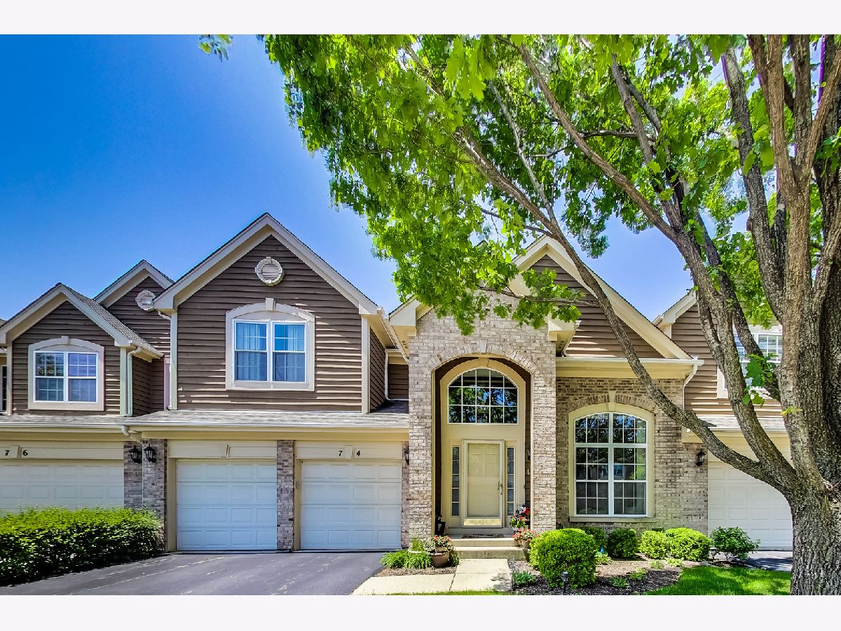 Townhomes Sold Ivy Club Northbrook Illinois, 74 Wellesley