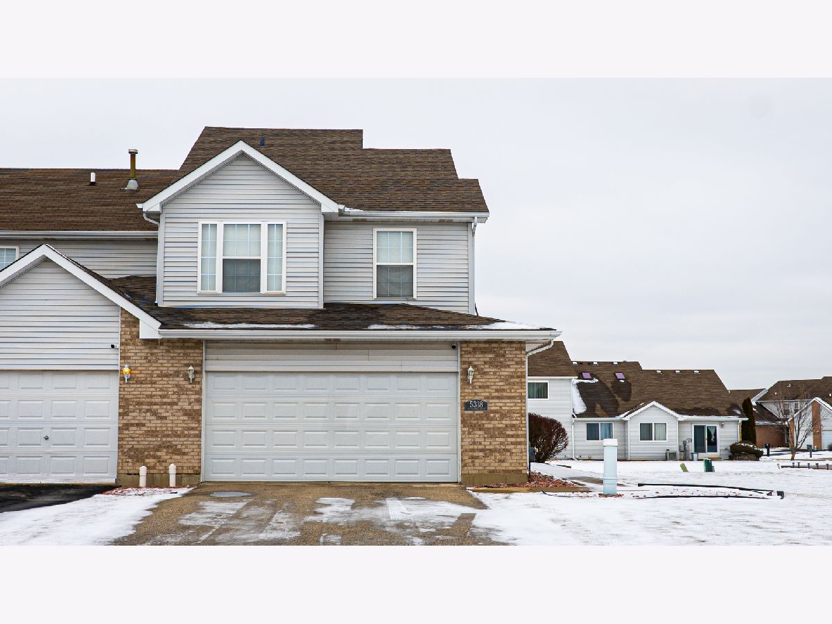 Homes & Townhomes Sold Greenfield Richton Park Illinois, 5318 Crosswind