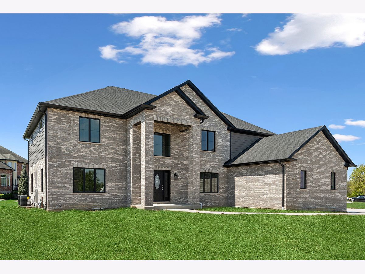 Homes & Townhomes Sold Lighthouse Pointe Frankfort Illinois, 20632 Michigan Island