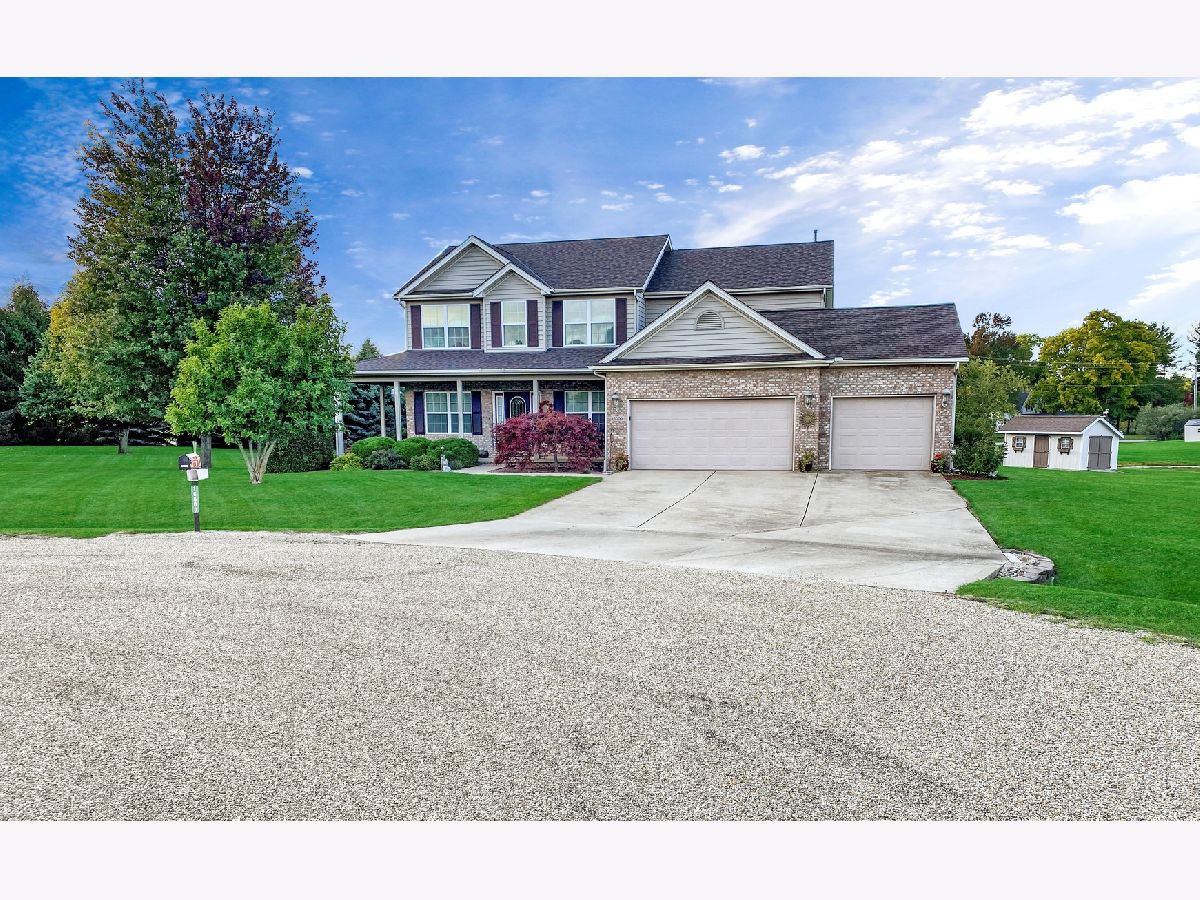 Homes Sold Gabriel Hills Bloomington Illinois, 16000 Emerald