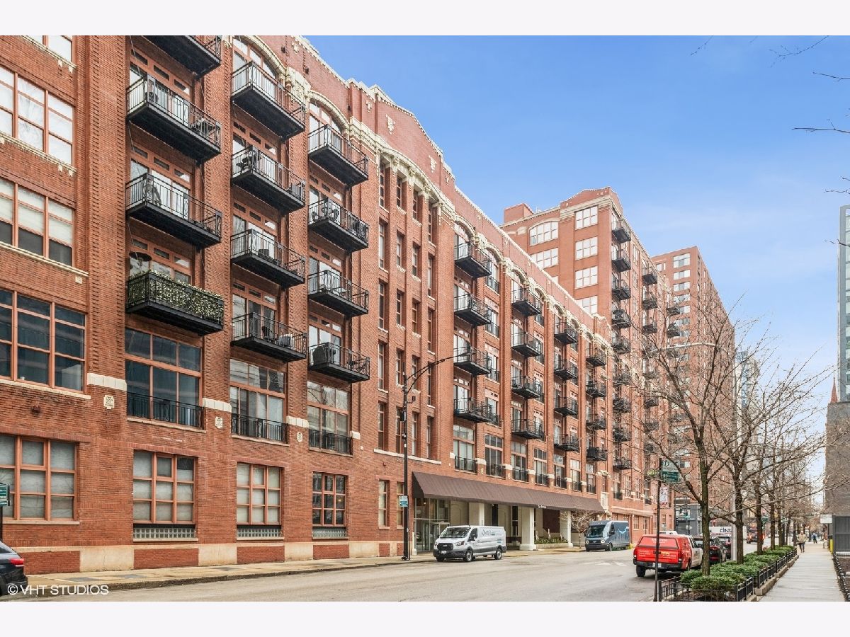 Townhomes & Condos Rented The Sexton Chicago Illinois, 360 Illinois