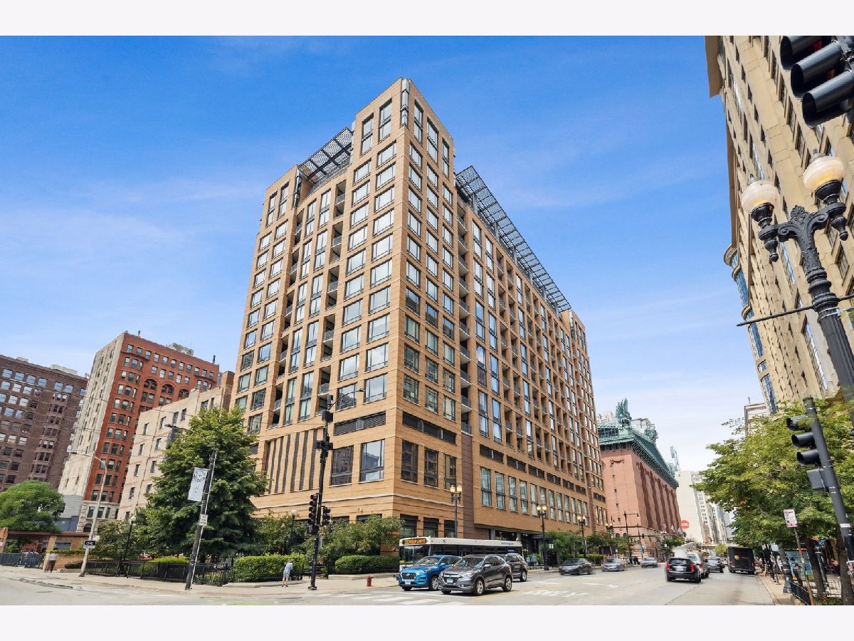 Condominiums Sold Library Tower Chicago Illinois, 520 State