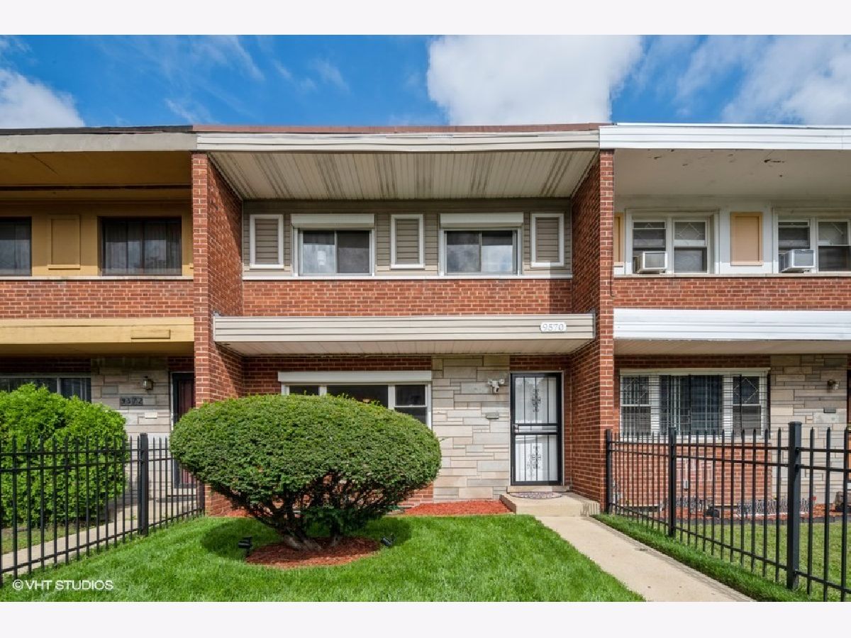  For Rent Chicago Illinois, 9570 Colfax
