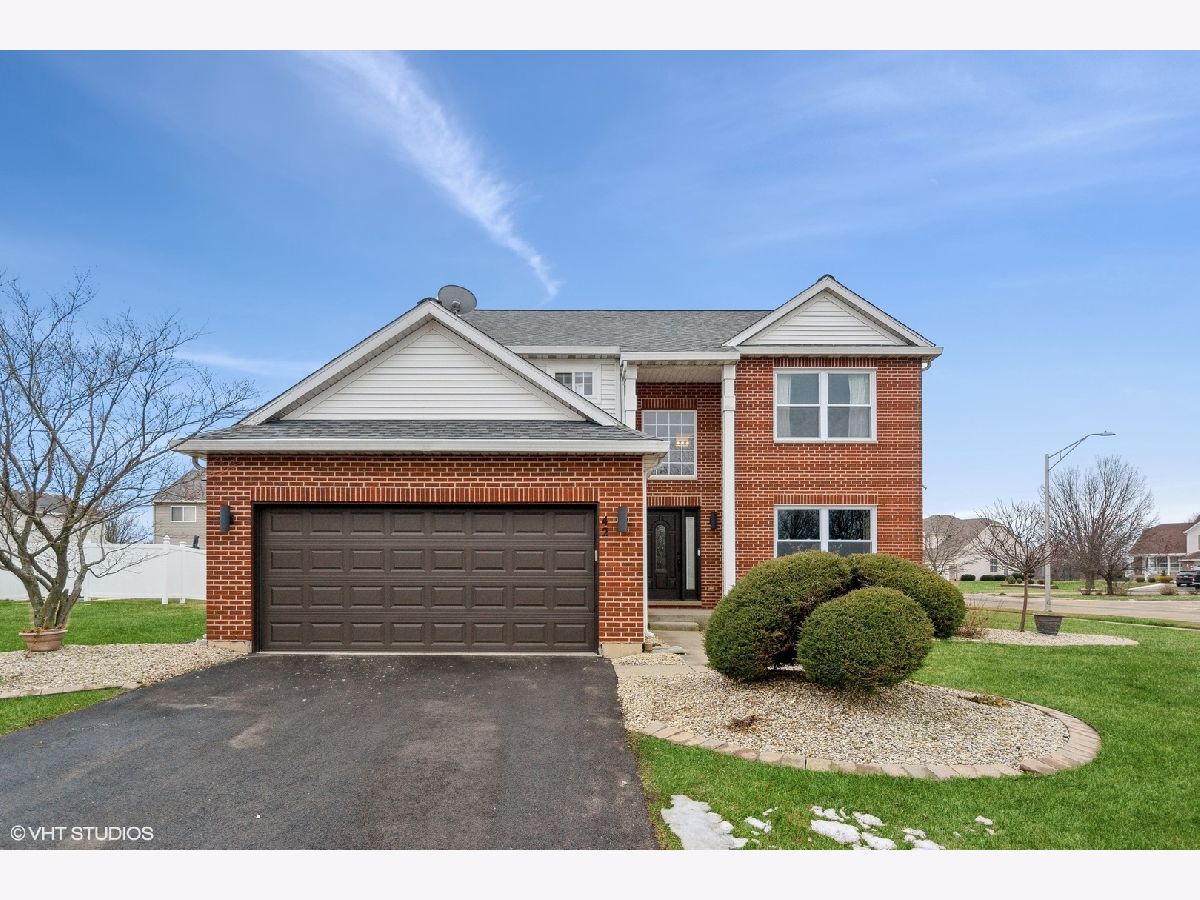 Homes Sold Cedar Creek Matteson Illinois, 42 Moonlight