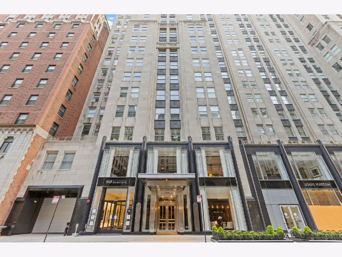 Condos & Townhomes Sold Palmolive Building Landmark Chicago Illinois, 159 Walton