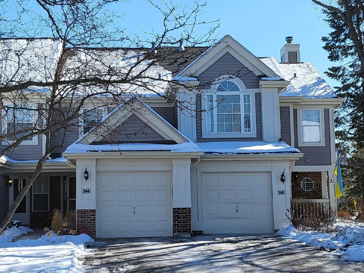  For Rent Elk Grove Village Illinois, 844 Spring Creek