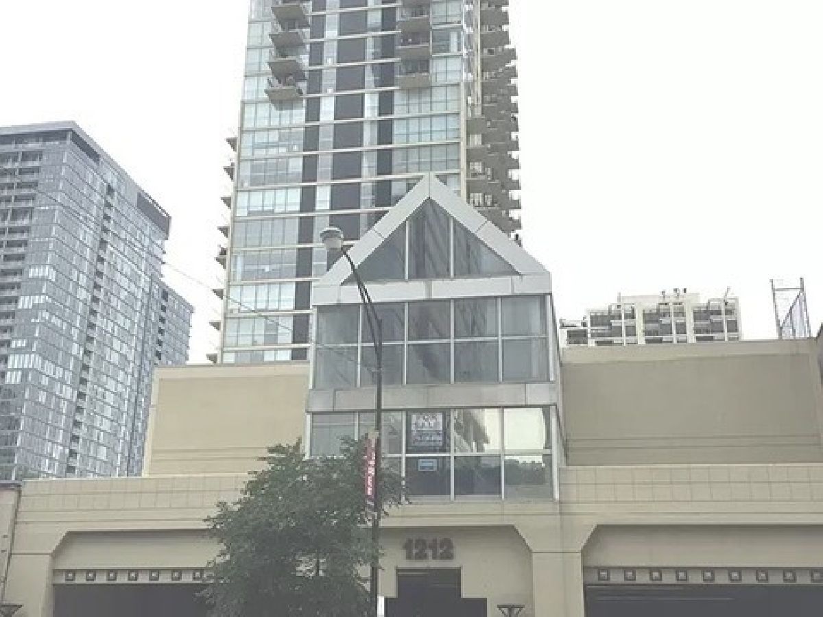 Condominiums Rented Lasalle Private Residences Chicago Illinois, 1212 La Salle