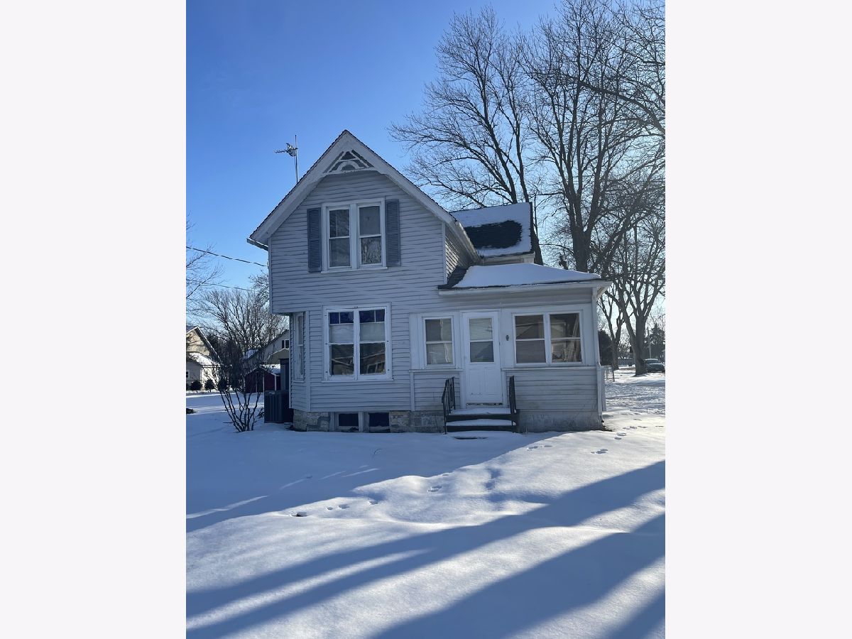  Rented Maple Park Illinois, 202 High
