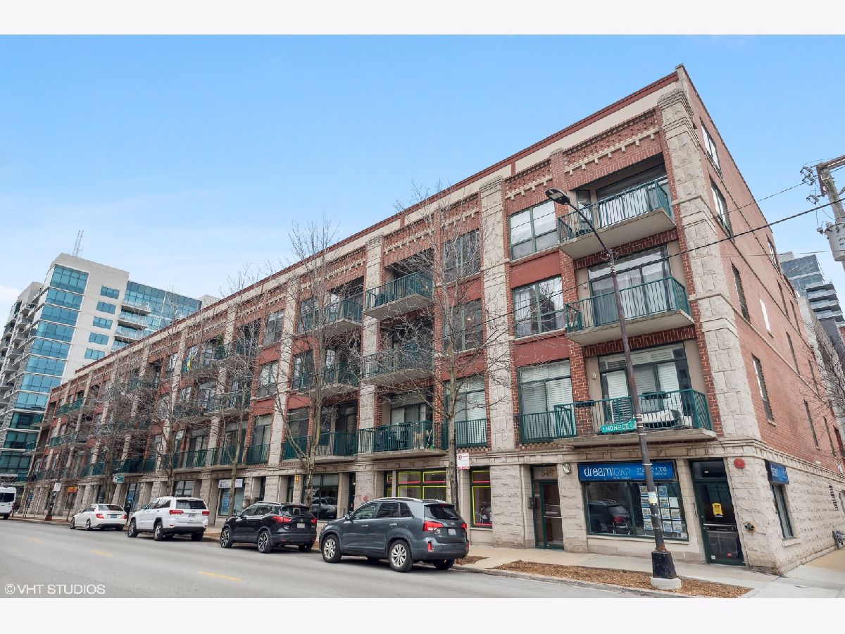 Condominiums Sold Monroe Manor Chicago Illinois, 847 Monroe