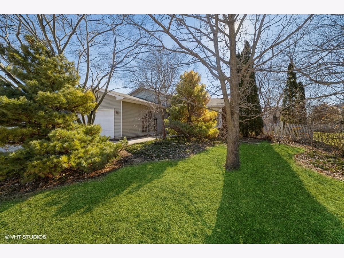 Homes Sold Hopps Corner South Elgin Illinois, 1137 La Fayette