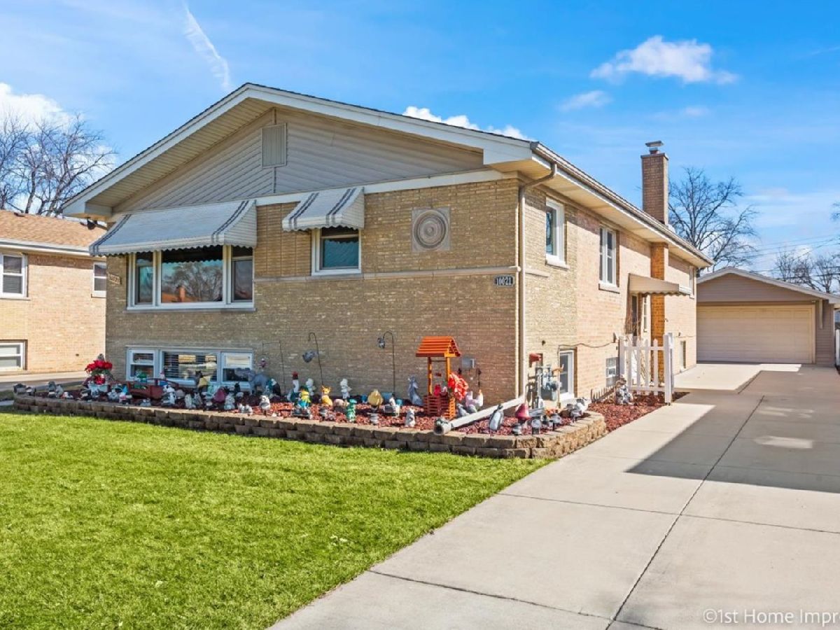Homes & Condos & Townhomes Sold Oak Dale Oak Lawn Illinois, 10021 Maple
