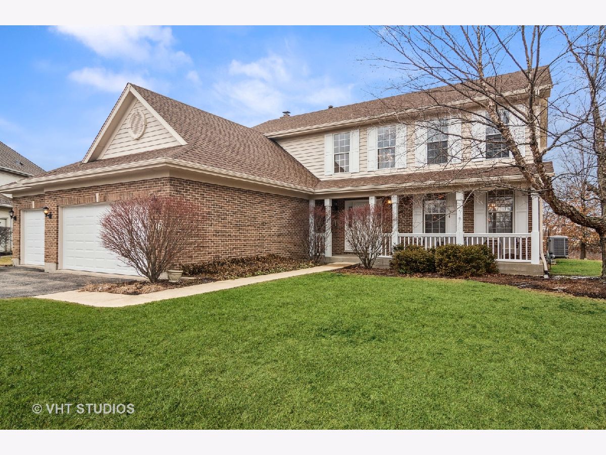 Homes Sold Lakewood Meadow Hawthorn Woods Illinois, 2 Chestnut