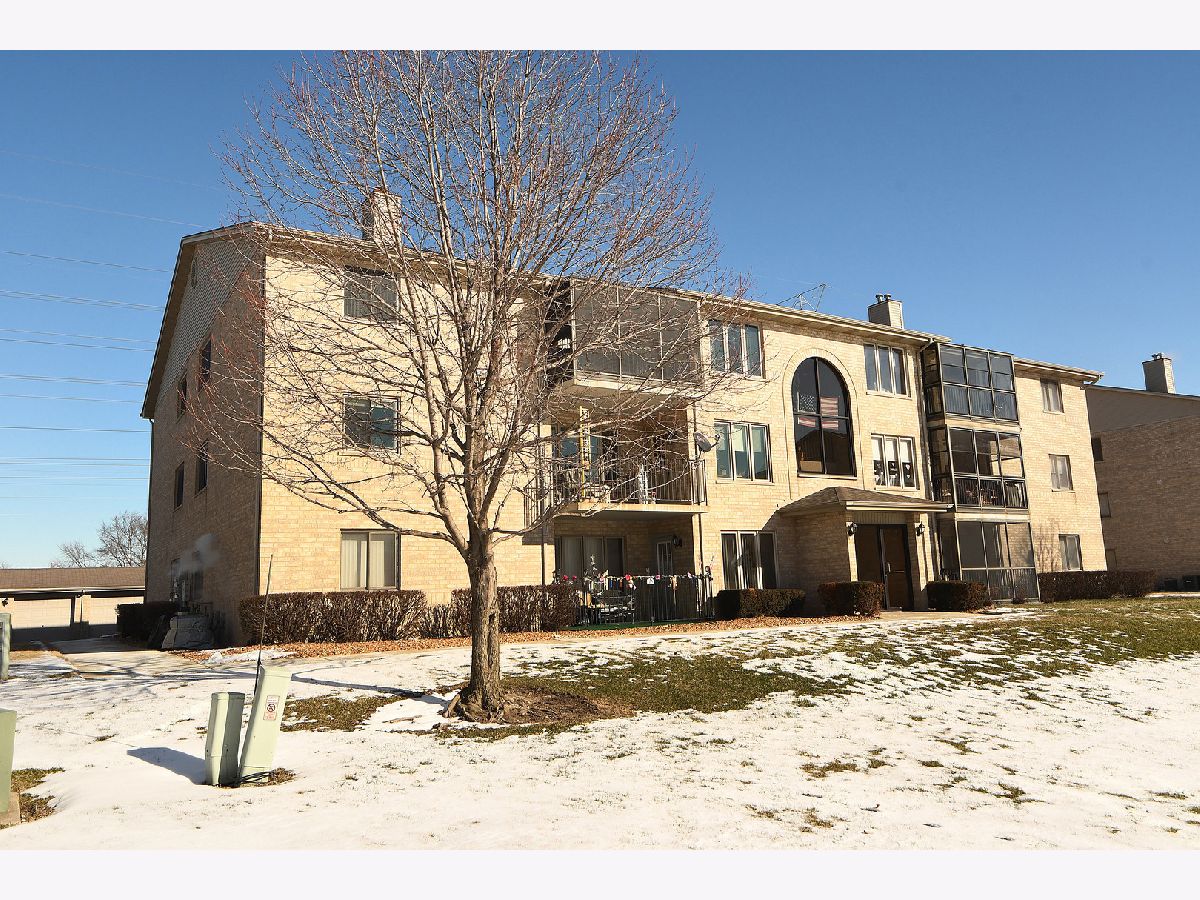 5025 139th Place, Crestwood, Illinois 60418 MLS 11714935 WinterCohen