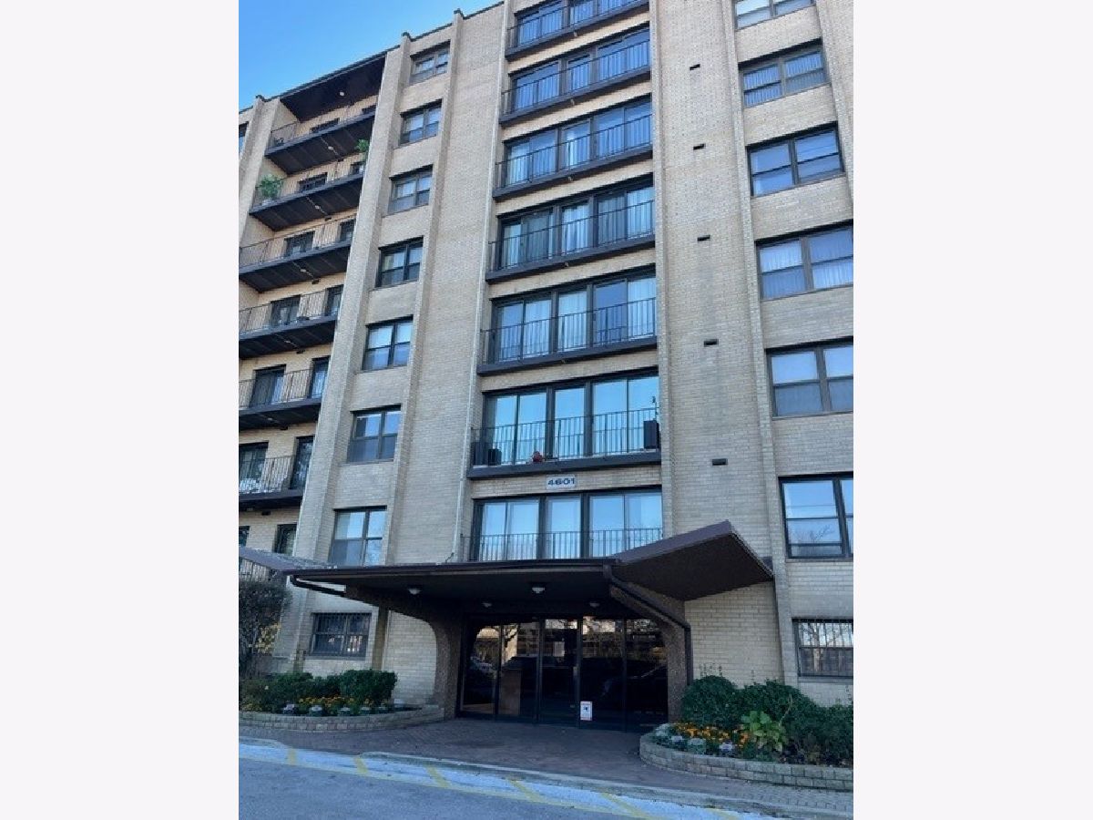 Condominiums Sold Lincolnwood Suites Lincolnwood Illinois, 4601 Touhy