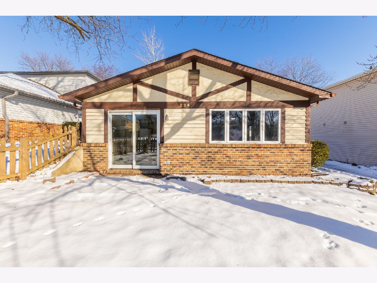 Homes Sold New American Bolingbrook Illinois, 224 Radcliff