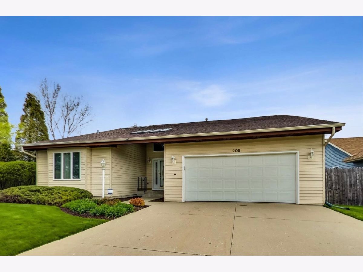 Homes Sold Covenant Cove Winthrop Harbor Illinois, 205 Potomac