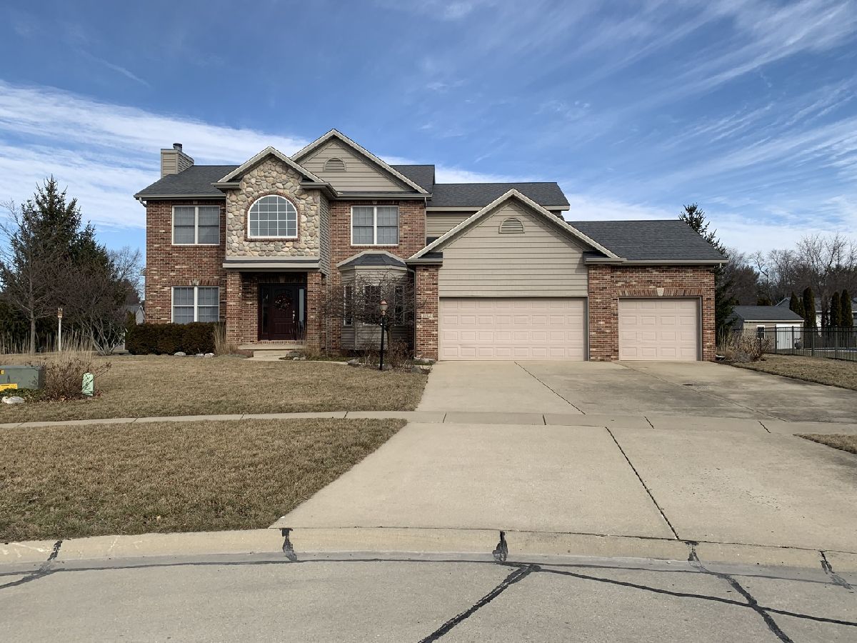 Homes Sold Country Ridge Mahomet Illinois, 1702 Brook