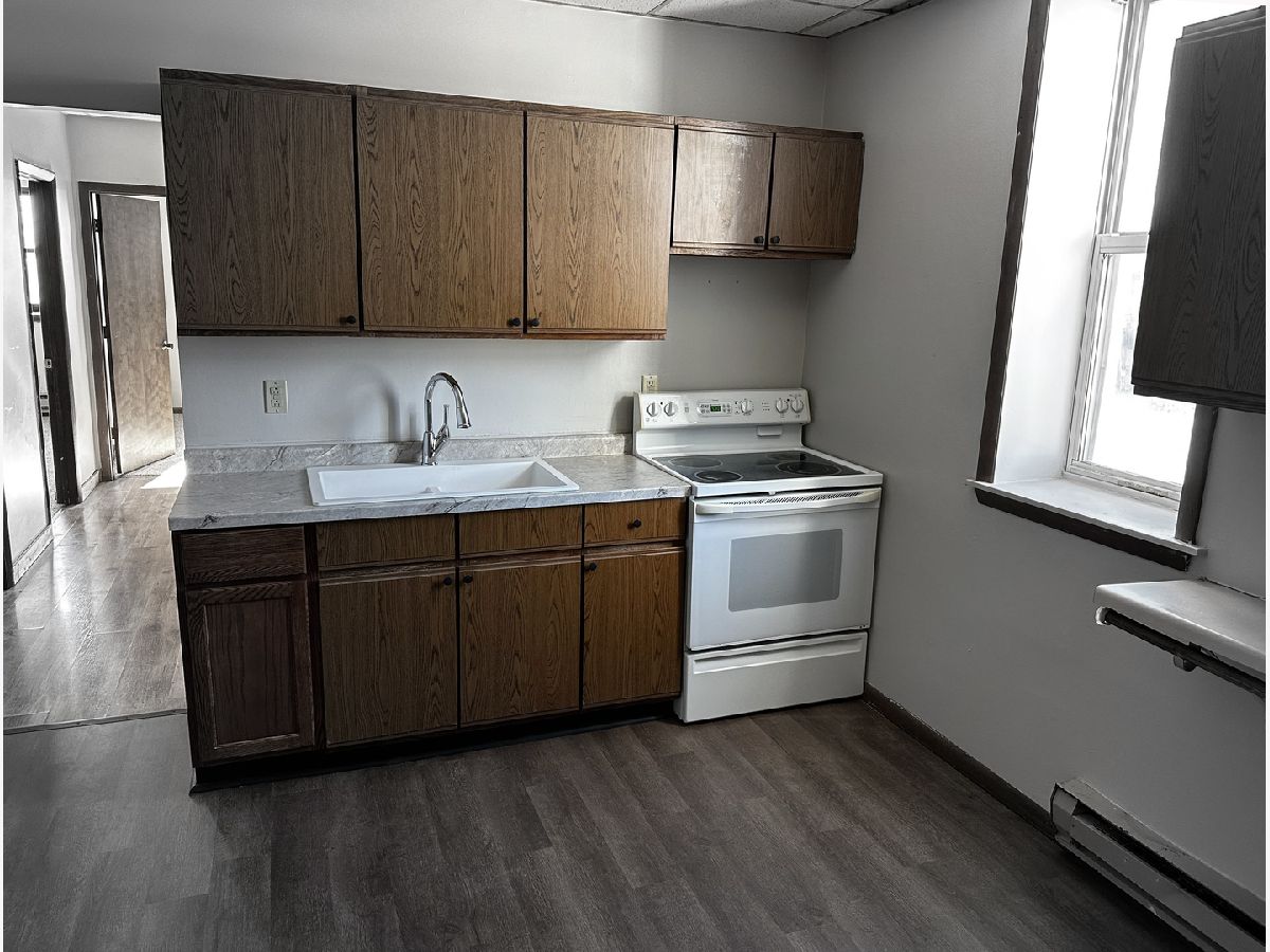  Rented Bradley Illinois, 108 Washington