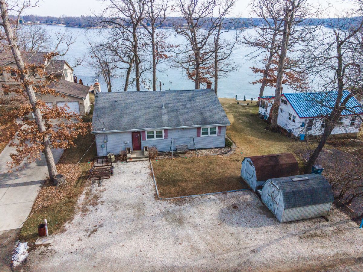 Homes Sold Lake Bloomington Hudson Illinois, 25221 White Owl
