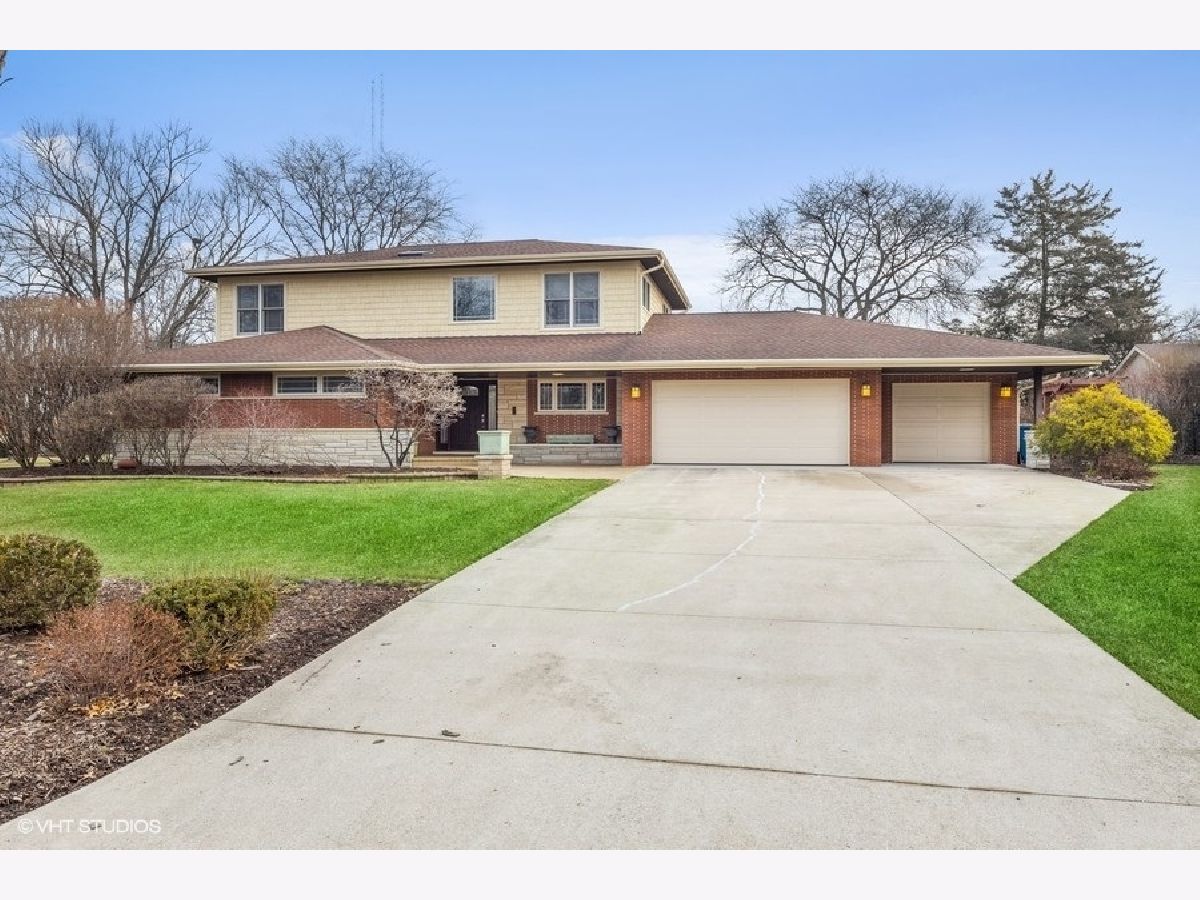 Homes Sold Sunny Hill Estates Downers Grove Illinois, 3919 School
