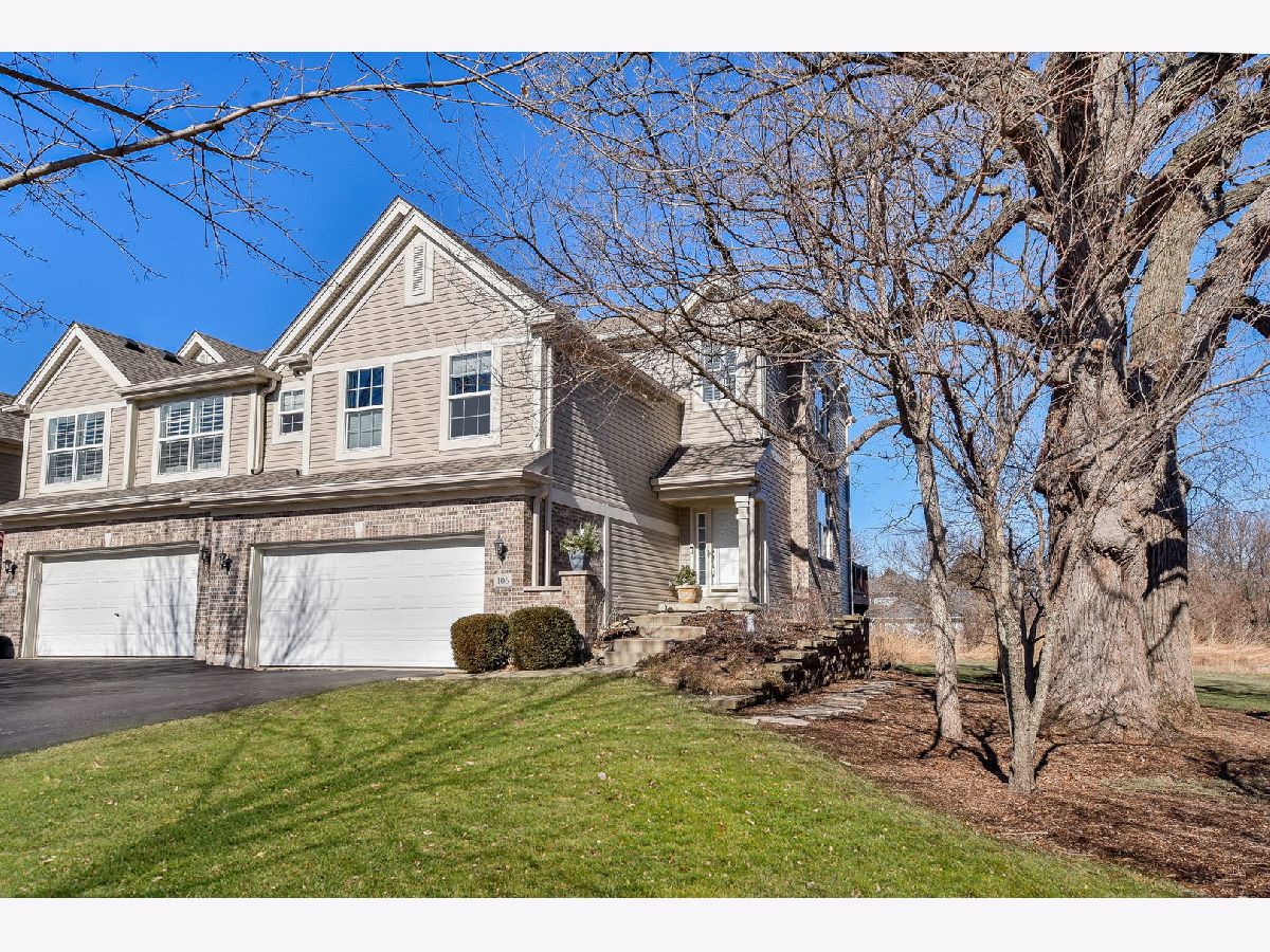 Townhomes Sold River Mist On The Fox Oswego Illinois, 106 River Mist
