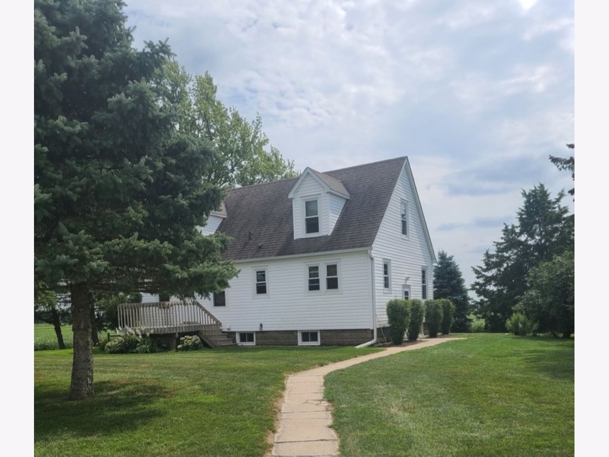  Rented Maple Park Illinois, 8N338 8n338 Barron