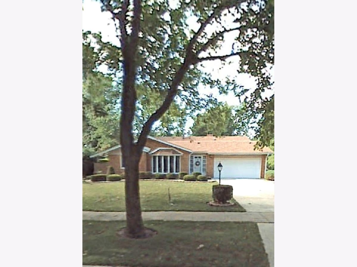 Homes Sold Heather Hill Flossmoor Illinois, 2928 Scott Crescent