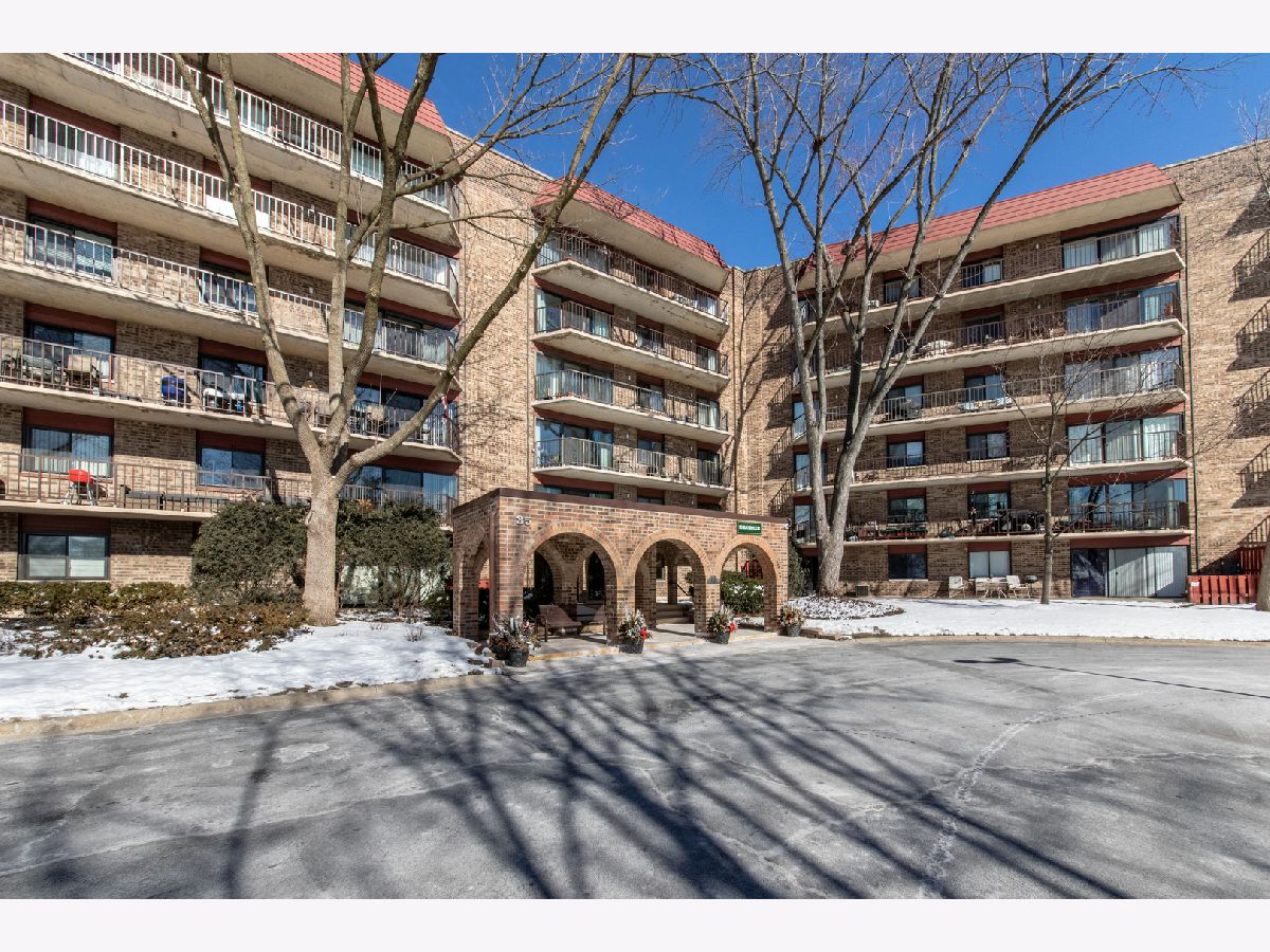 Condominiums Sold Baybrook Palatine Illinois, 35 Baybrook