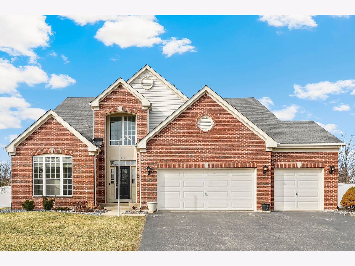 Homes Sold Laurel Meadow New Lenox Illinois, 253 Tonell