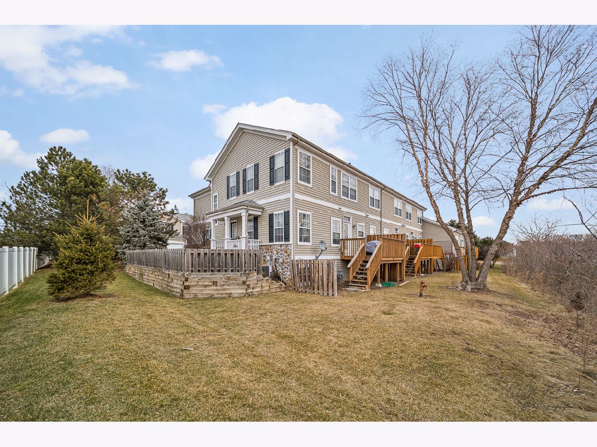 Homes & Townhomes Sold Running Brook Farm Johnsburg Illinois, 2607 Kendall