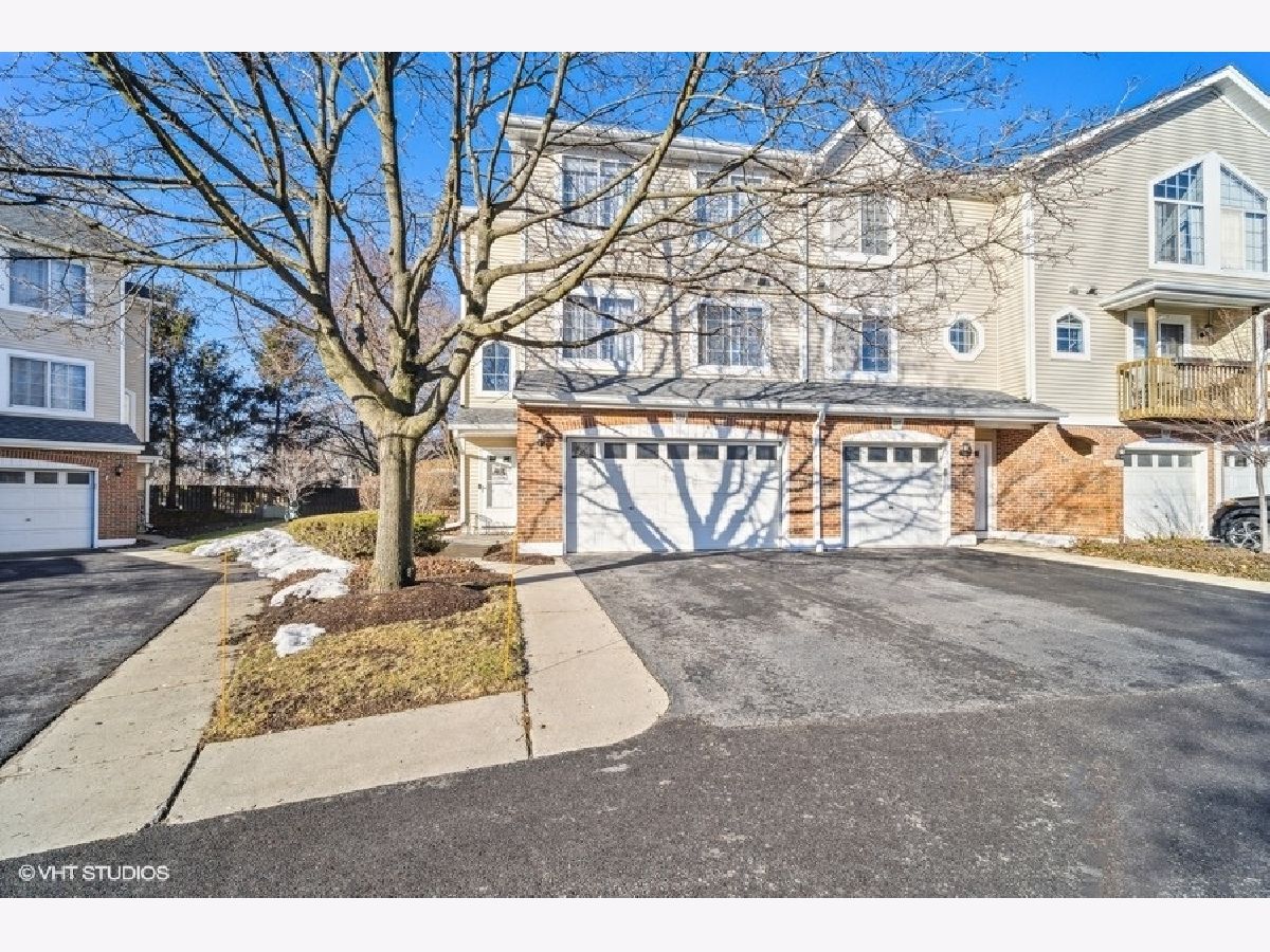 Townhomes Sold Maple Grove Palatine Illinois, 229 Parallel