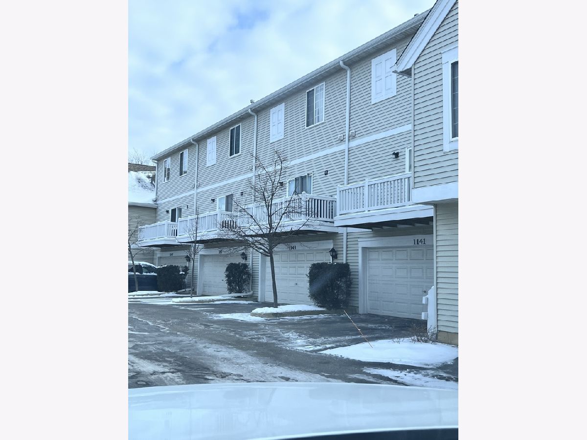 Townhomes & Condos Sold Polo Club Pointe Glendale Heights Illinois, 1143 Andover