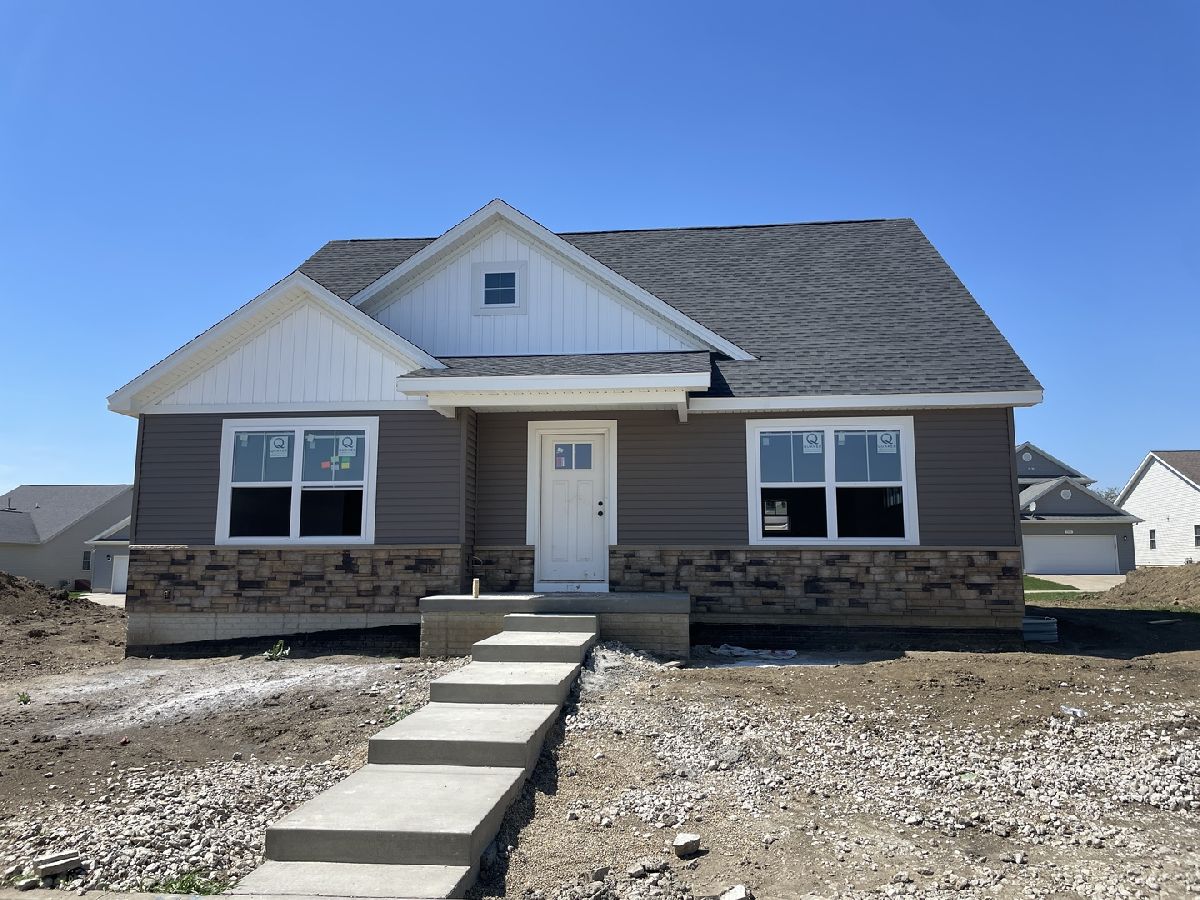 Homes & Condos & Townhomes Sold Kelley Glen Normal Illinois, 1531 Duncannon