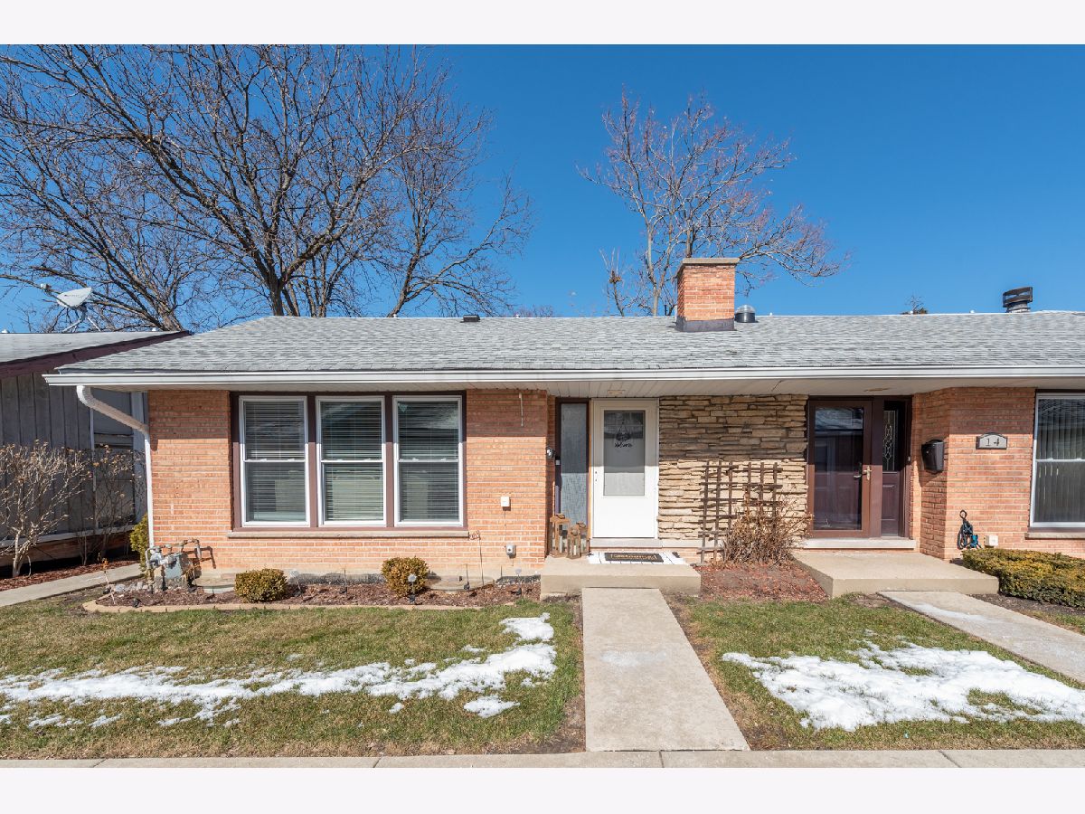 Townhomes Sold Brockway Gardens Palatine Illinois, 206 Brockway