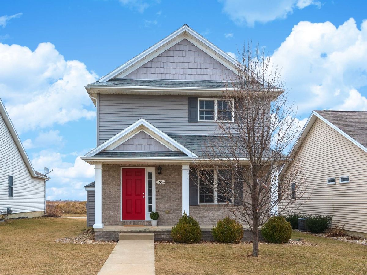 Homes & Condos & Townhomes Sold Kelley Glen Normal Illinois, 1534 Belclare