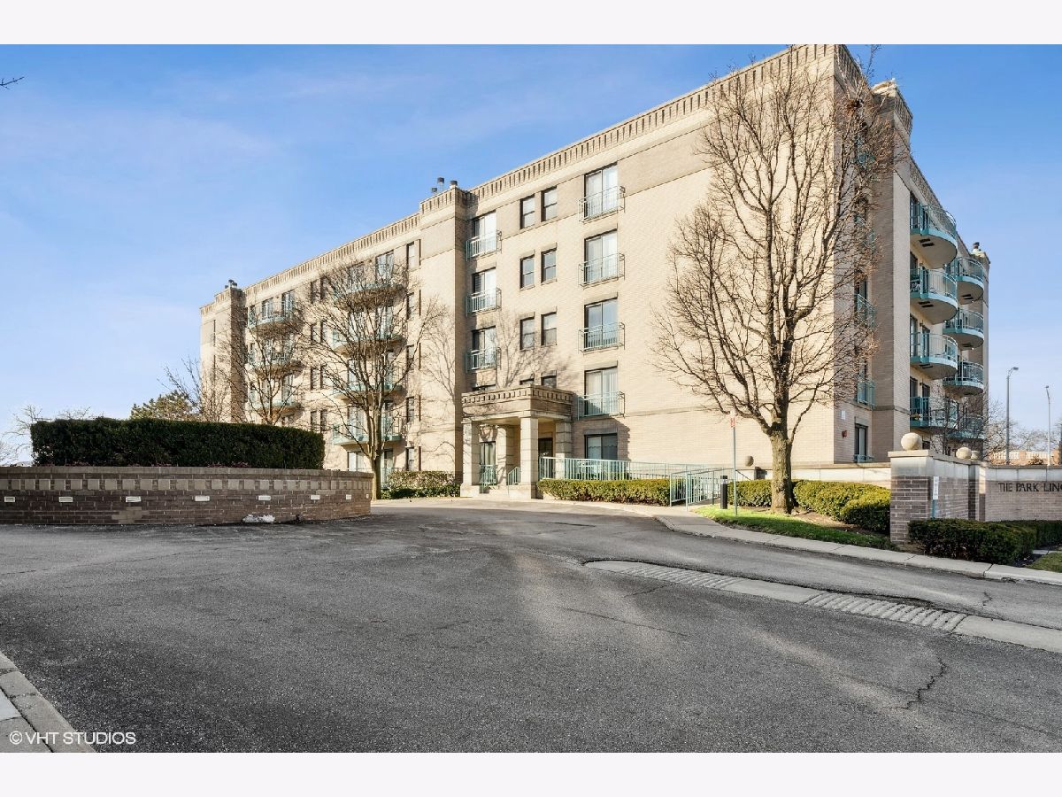 Condos & Townhomes Sold Park Lincoln Skokie Illinois, 4757 Howard