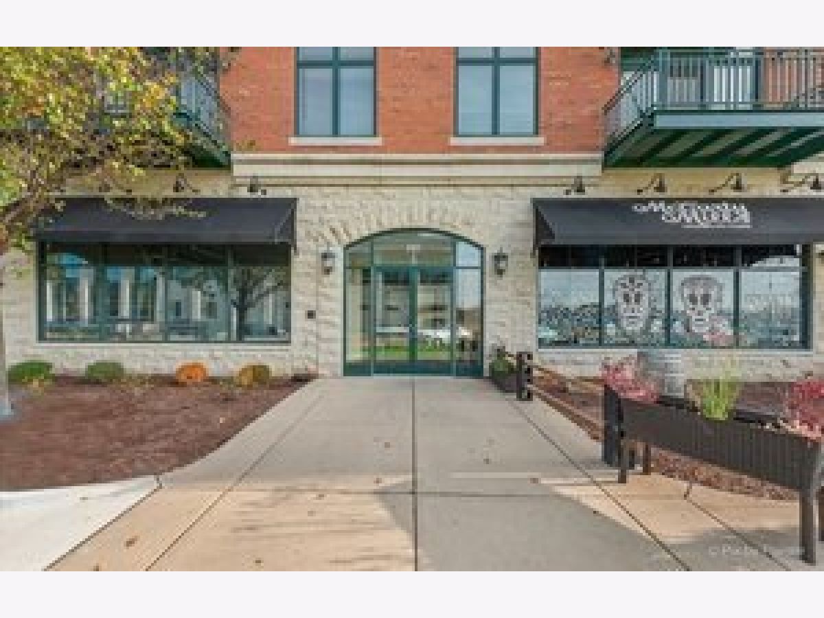Condominiums Sold Riverstreet Plaza Aurora Illinois, 140 River