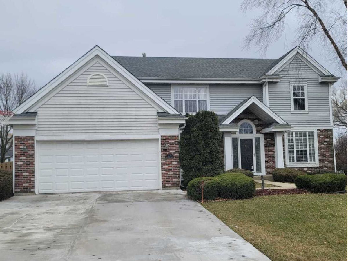Homes Sold Hunters Creek Lake Zurich Illinois, 1257 William