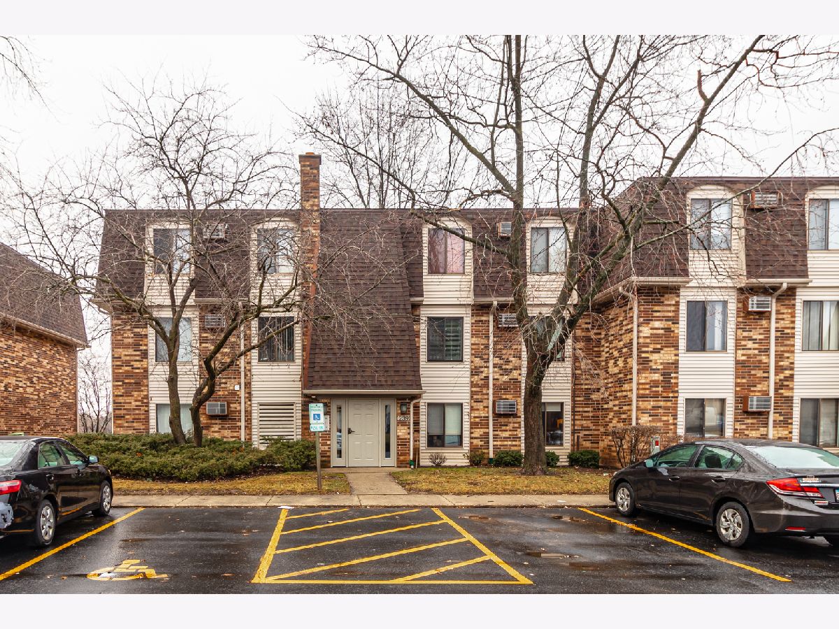 Condominiums Sold Court Of Shorewood Vernon Hills Illinois, 239 Court Of Shorewood