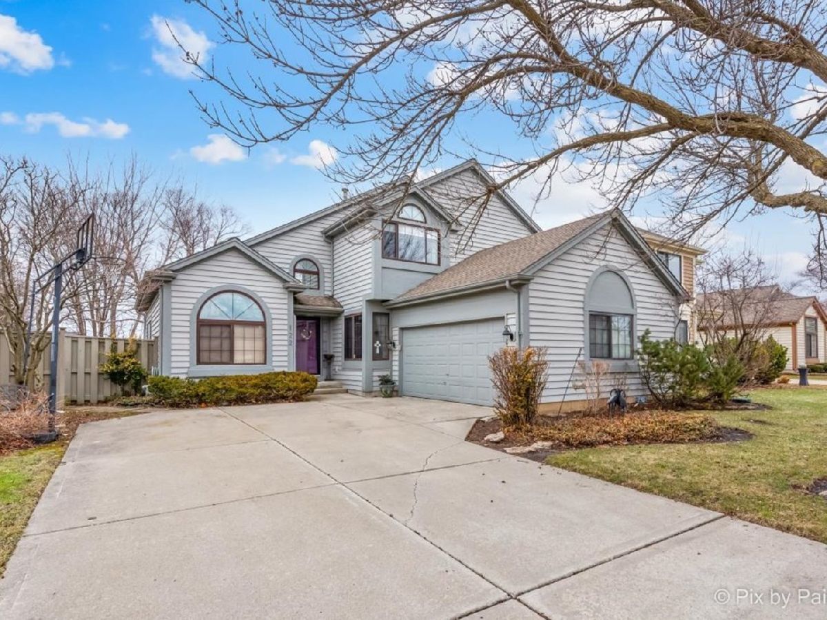 Homes Sold Stratford Lakes Bloomingdale Illinois, 122 Seneca