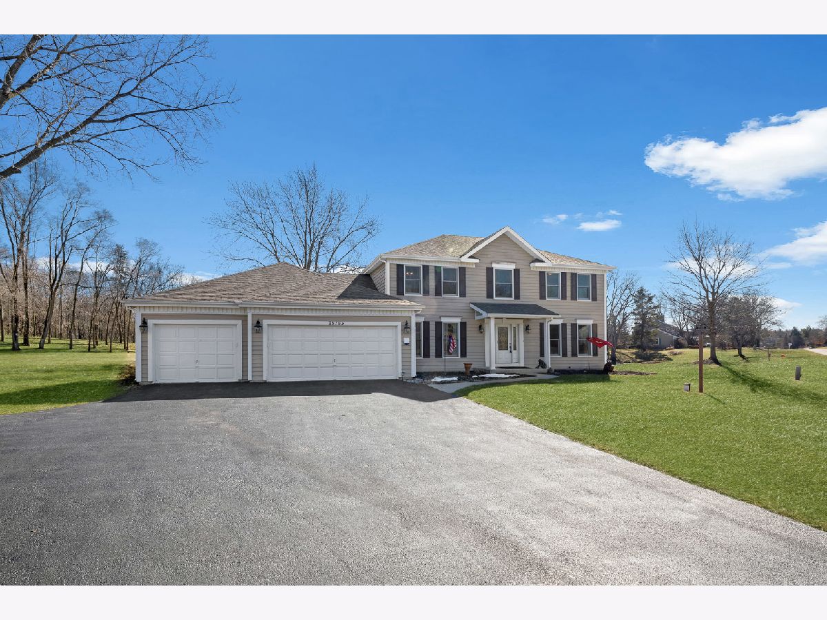Homes Sold Indian Trails Mundelein Illinois, 25765 Arrowhead